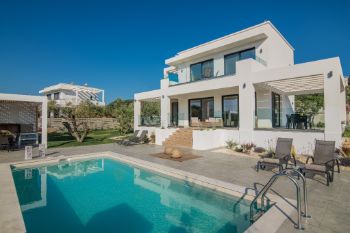 private pool villa tsilivi zakynthos